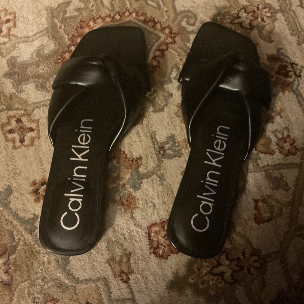 Calvin Klein size 9 slip on sandals